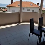 Bozic D *