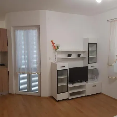 Apartment Bozic D *